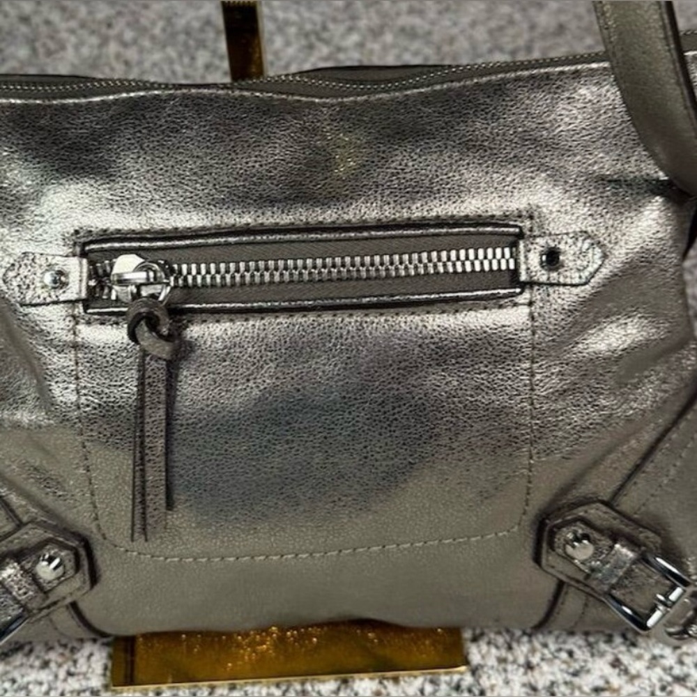 NWOT Michael Kors Metallic Silver Crossbody Bag - Picture 2 of 9